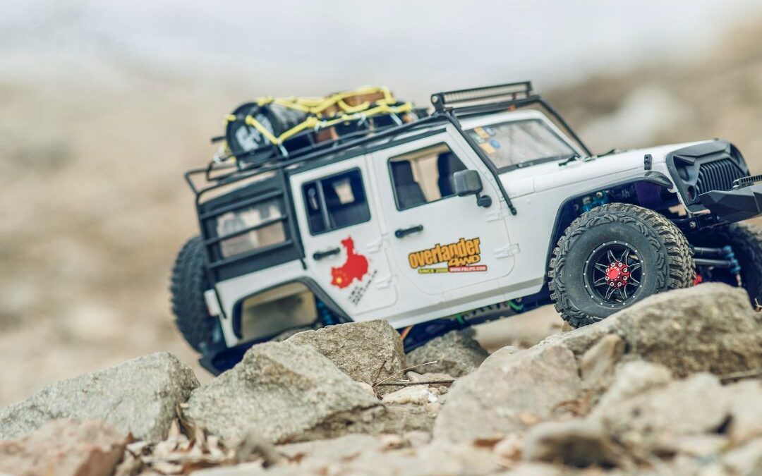 Which Is The Best RC Rock Crawler Pound For Pound - Fundemonium